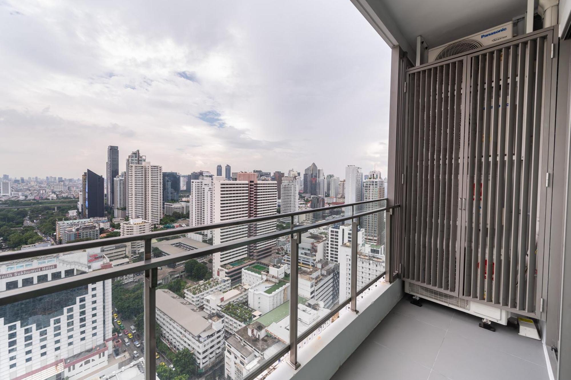 The Rich Residence Sukhumvit Nana Bangkok Exterior photo
